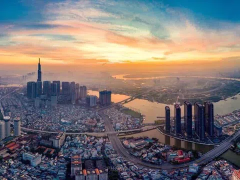 Đòn bẩy tài chính là con dao hai lưỡi khiến ngân hàng ồ ạt rao bán BĐS thế chấp